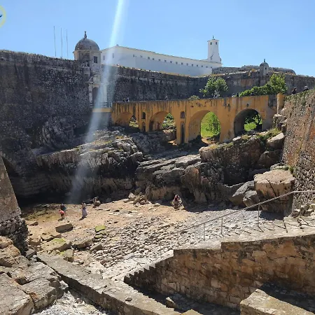 ó Da Casa Pensión Peniche