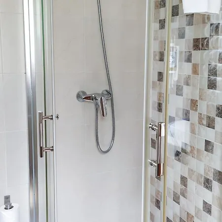 O Da Casa 3*